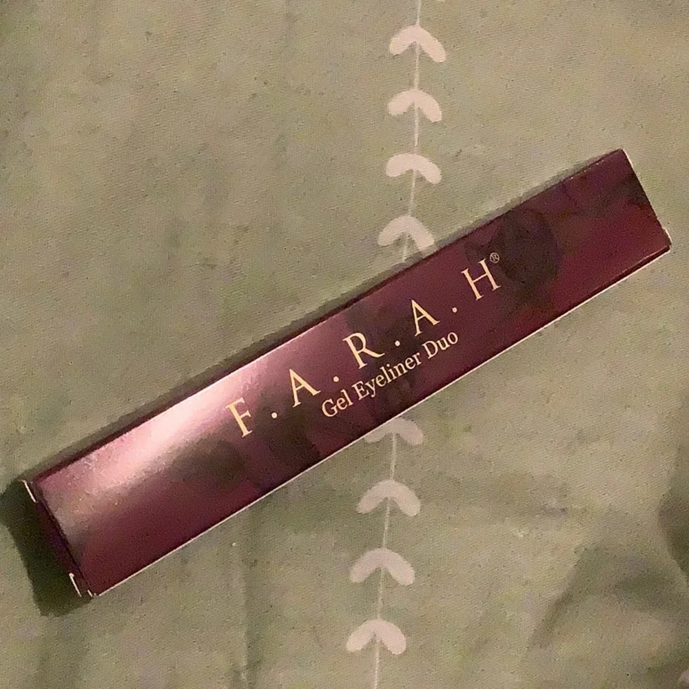 NWT F.A.R.A.H Gel Eyeliner Duo